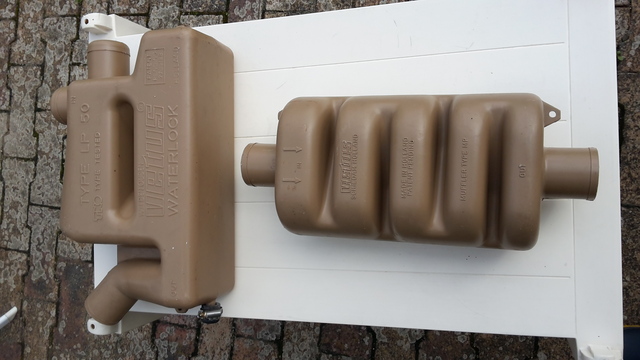 VETUS watterlock et muffler 50 neufs