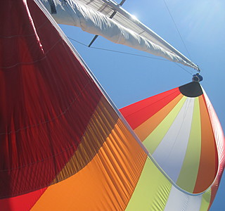 Voiles en couleurs