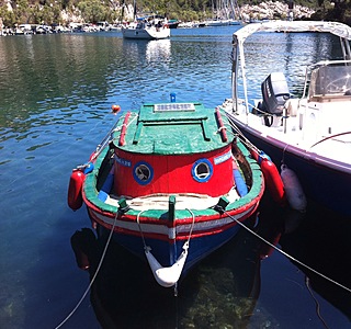 Bateau bois, acier, alu... tout ce qui change du polyester !