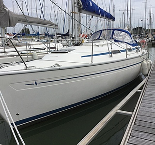 Bavaria 37