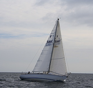 Sagitta 35